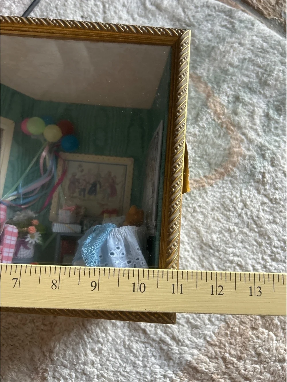 Vintage Miniature Dollhouse Room Shadow Box with Glass Front